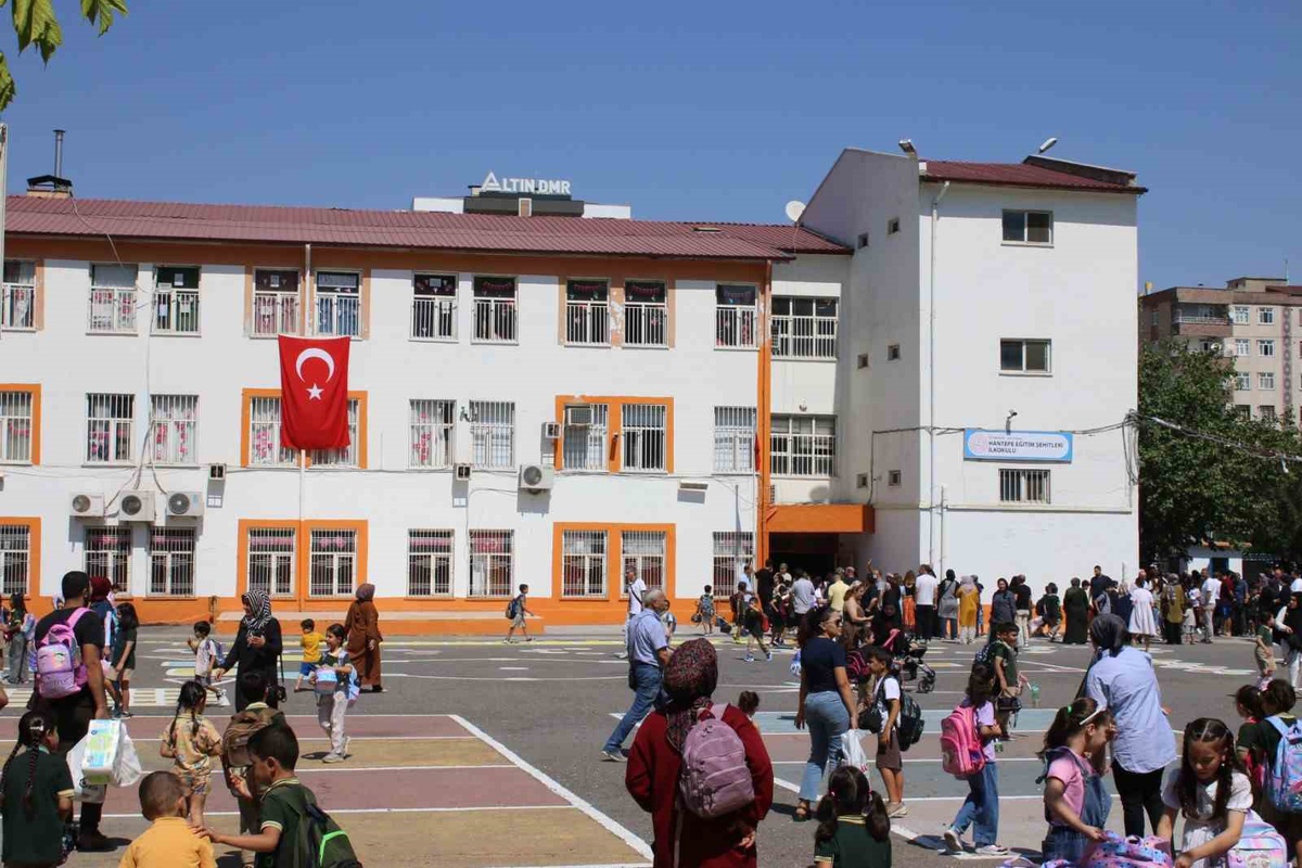 Minik öğrencilerin büyük heyecanı