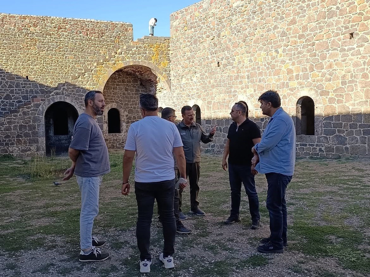 Erzurum Nene Hatun Milli Parkı\'ndaki restorasyon çalışmaları yerinde incelendi