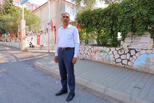 Saldırıda kapatılan Ayser Çalık Ortaokulu yeni dönemde Milli Eğitim Müdürlüğü oldu