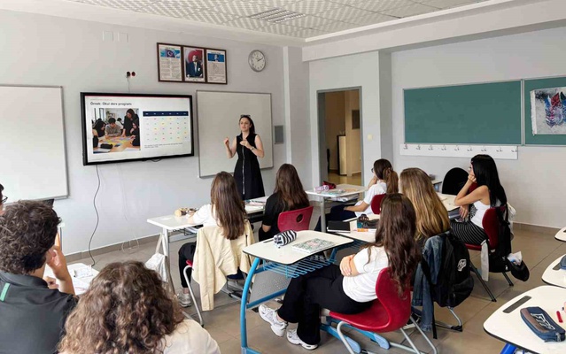 Samsun'da 30 akademisyen, 30 lisenin ilk dersine konuk oldu