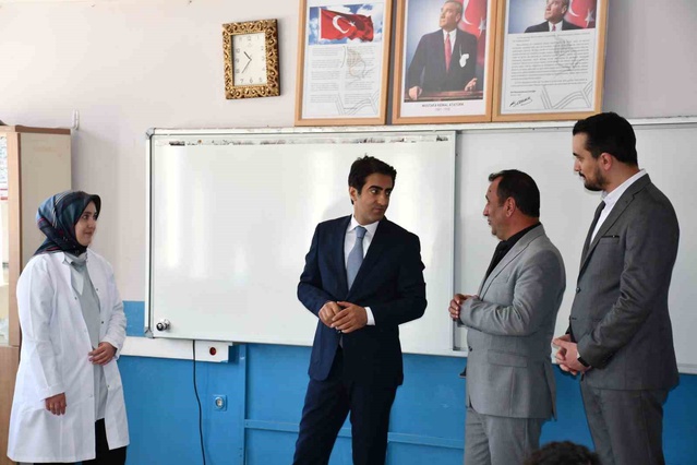 Sarıkamış Kaymakamı Aslantatar’dan yeni eğitim öğretim yılında okul ziyaretleri