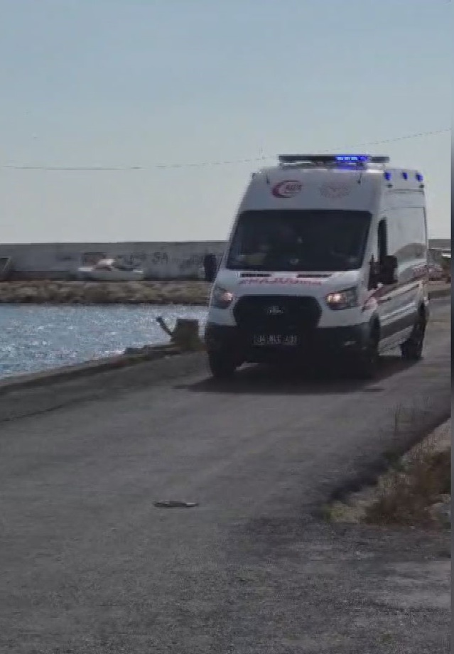 Silivri açıklarında suda bulunan ceset kimlik tespiti için Adli Tıp'ta