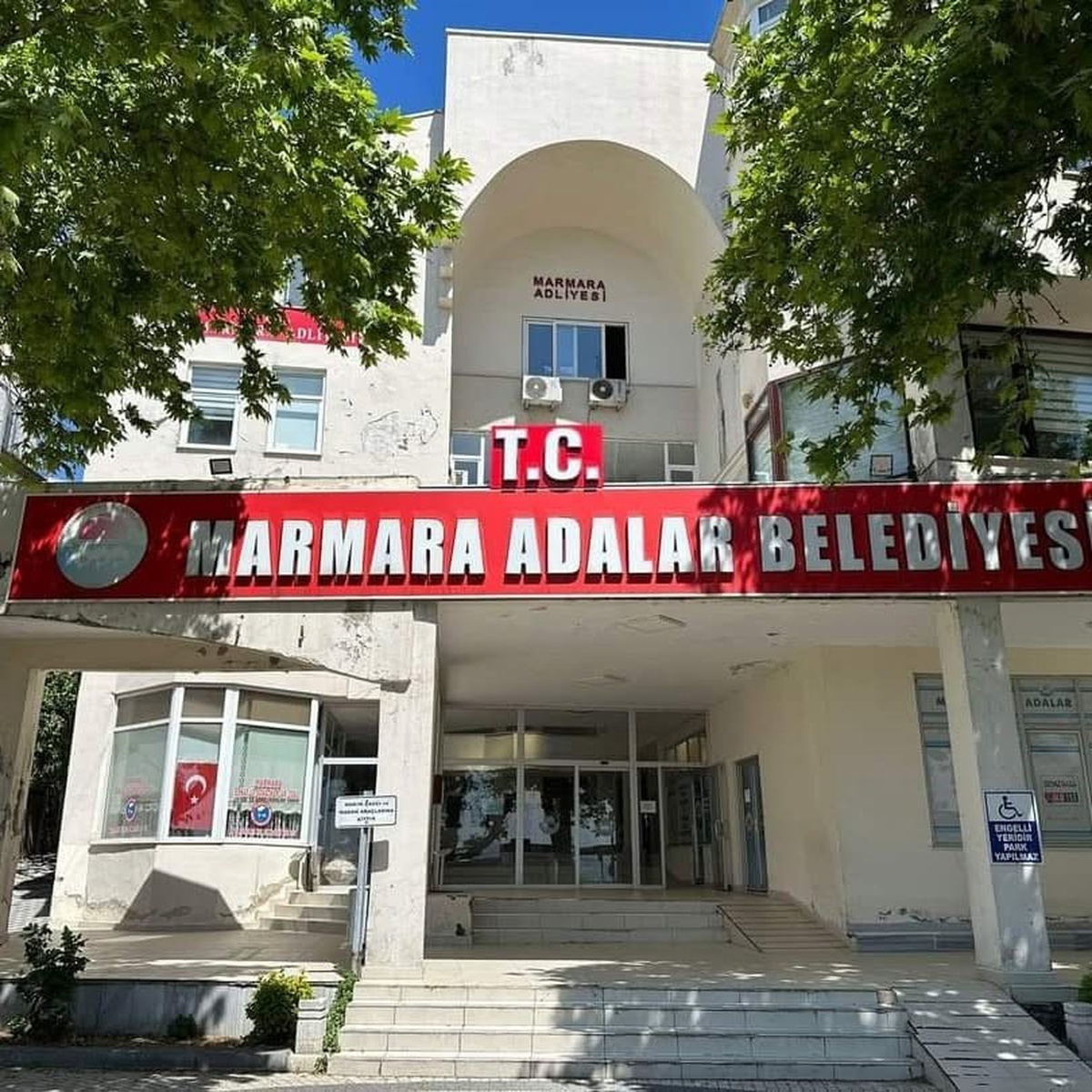 Taciz iddiasını başkana taşıyan memur beraat etti, taciz davası sürüyor