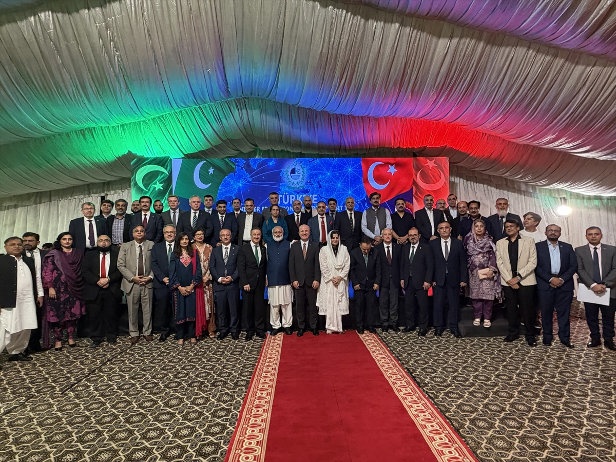 Türkiye ve Pakistan üniversiteleri 10 üniversiteyle işbirliği kararı aldı