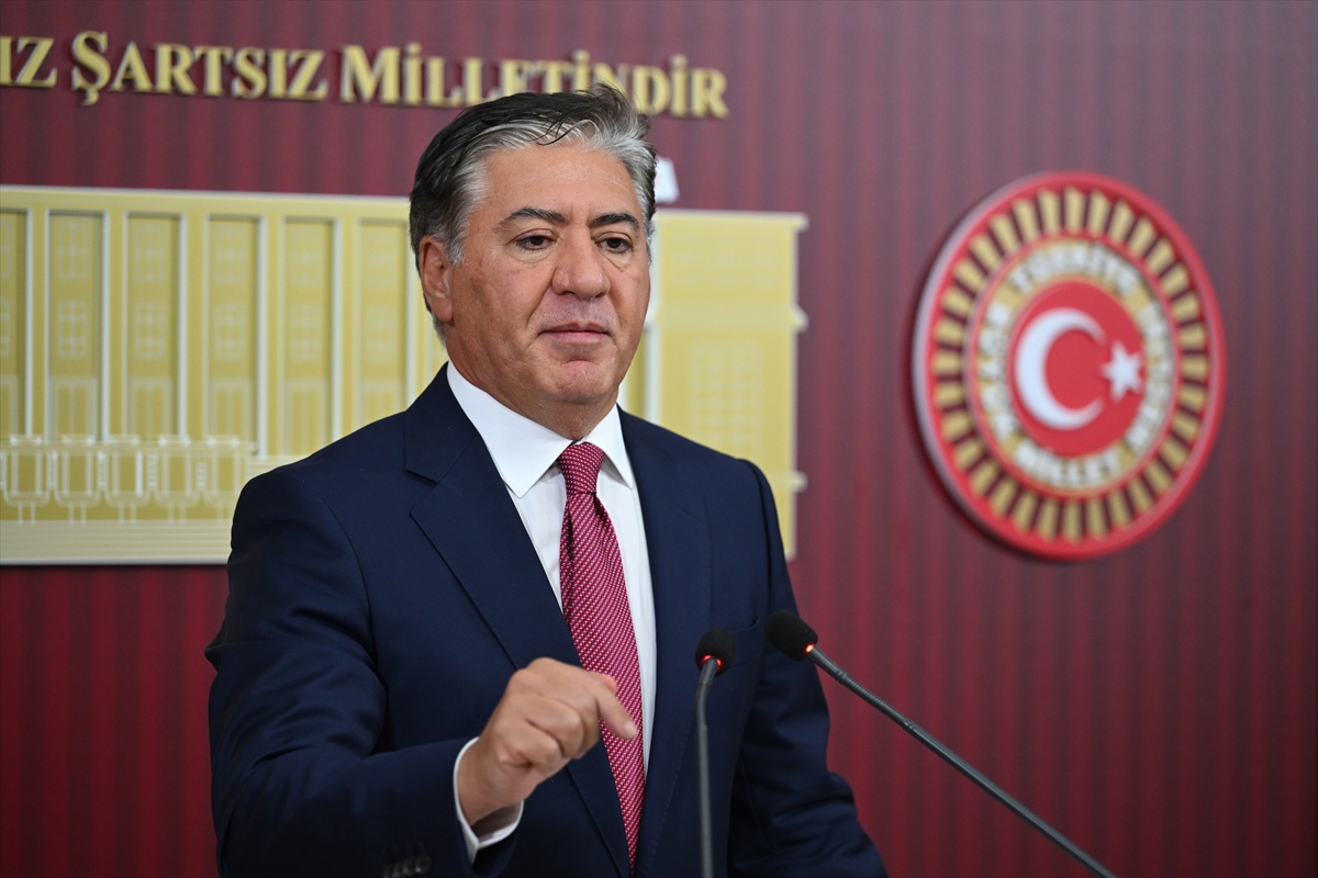 Yeni Parti\'den CHP\'ye tepki, temyizden feragat yargıdan kaçış olarak nitelendi