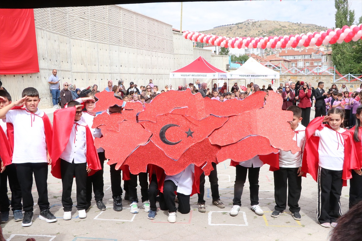 Yozgat\'ta 451 okulda 63 bin 82 öğrenci yeni eğitim yılına başladı