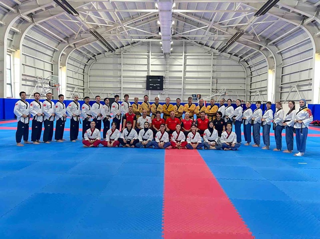 Dünya Taekwondo Poomsae Şampiyonası'nda Türkiye'yi 36 sporcu temsil edecek