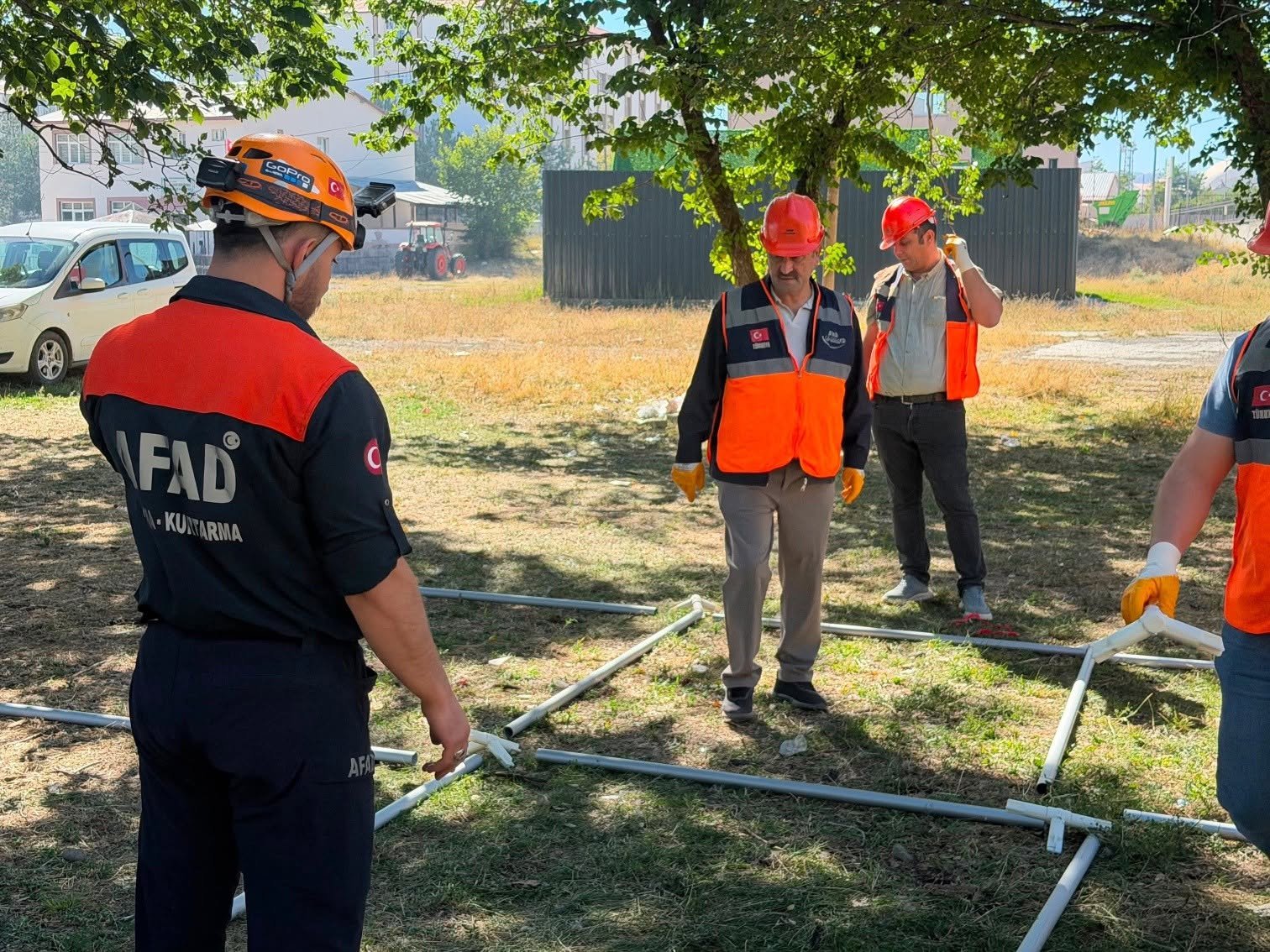 AFAD Ağrı'da 3 ilçenin afet barınma ekiplerine eğitim verdi