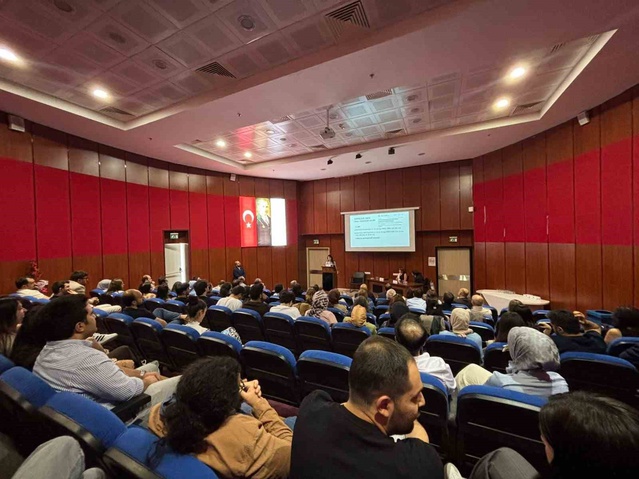 Niğde'de anestezi buluşması 6 ilden yaklaşık 100 hekimi bir araya getirdi