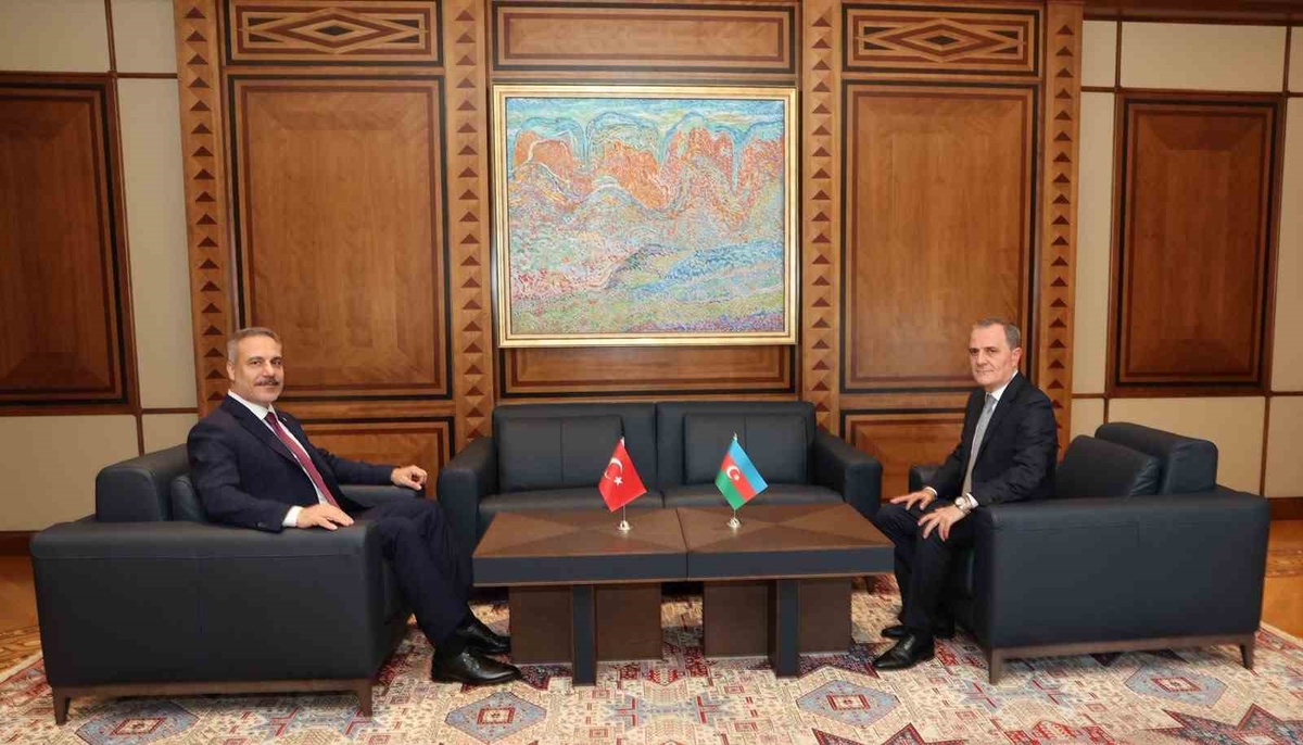 Dışişleri Bakanı Fidan, Bakü\'de Azerbaycanlı mevkidaşı Bayramov ile görüştü