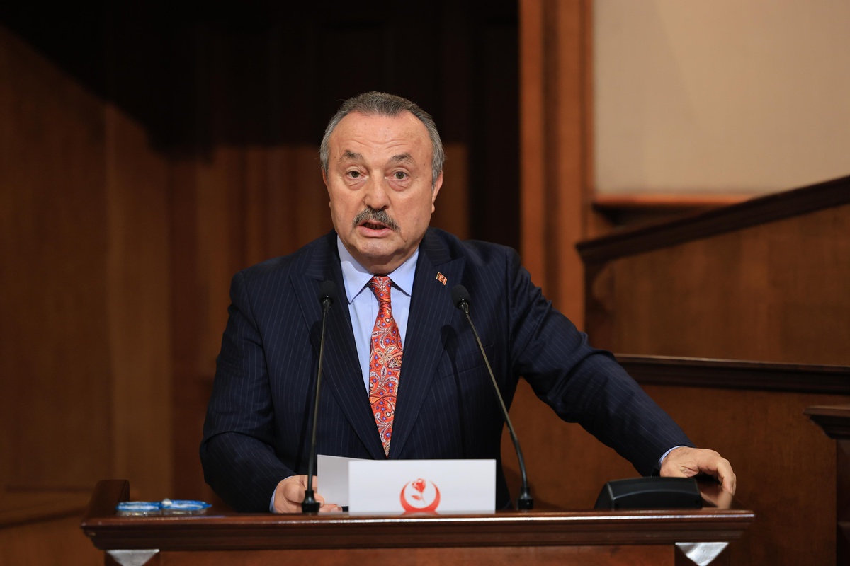 BBP\'li Çağlayan, İBB Meclisi\'nde yurt mağduriyetlerini gündeme taşıdı