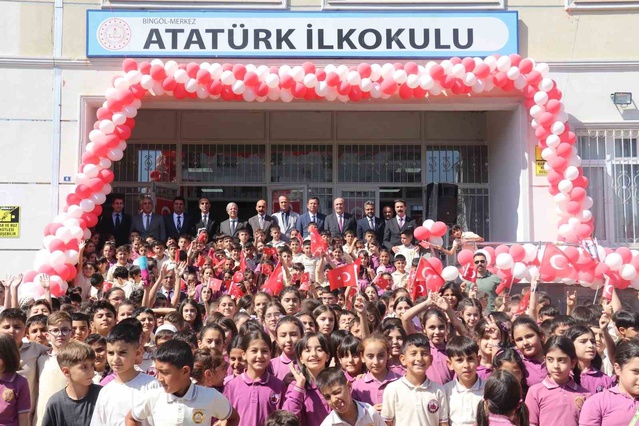 Bingöl'de İlköğretim Haftası programı düzenlendi