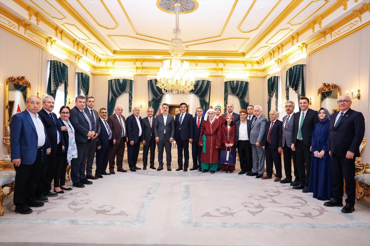 Bursa\'da 39. Ahilik Haftası\'nda yılın ahi, kalfası ve çırağı seçildi