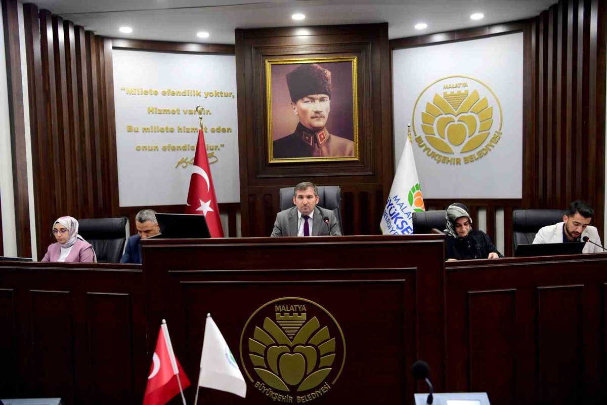 Malatya Büyükşehir Meclisi\'nde imar planı değişikliği karara bağlandı