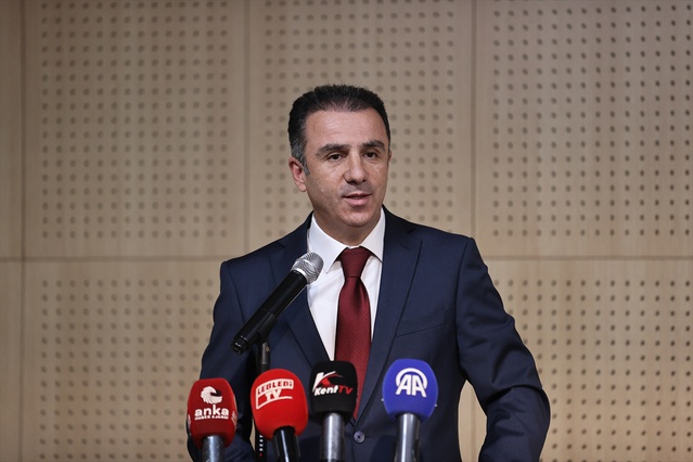 Çorum Barosu'nun 5 katlı yeni hizmet binası törenle açıldı