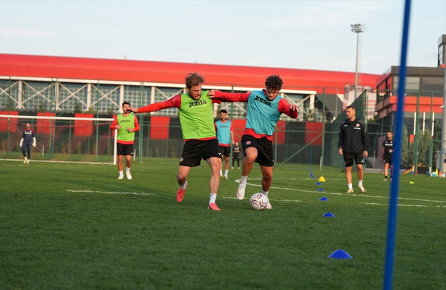 Arca Çorum FK, Alanyaspor maçı hazırlığında dar alan ve sprint çalıştı