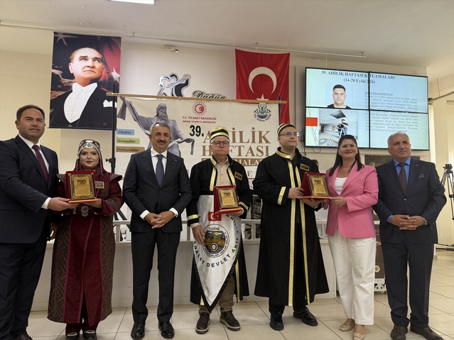Edirne'de 39. Ahilik Haftası'nda şet kuşanma töreni gerçekleştirildi