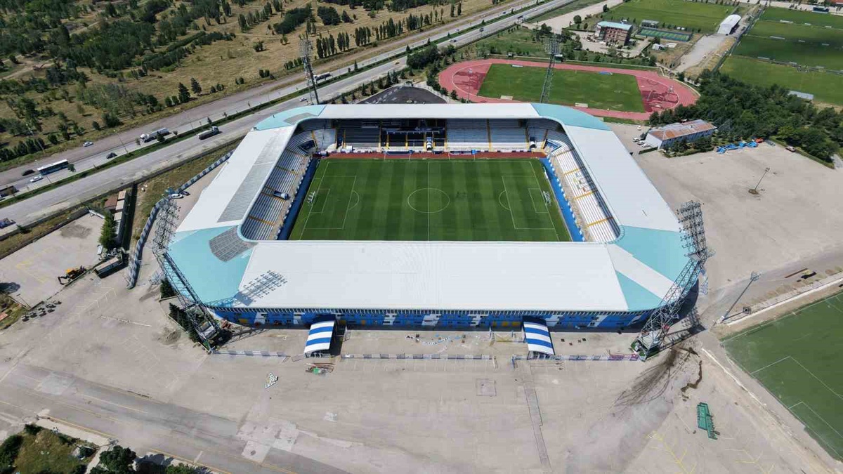 Erzurumspor FK'nın 7-16. hafta maç takvimi açıklandı, Fenerbahçe deplasmanı dikkat çekiyor