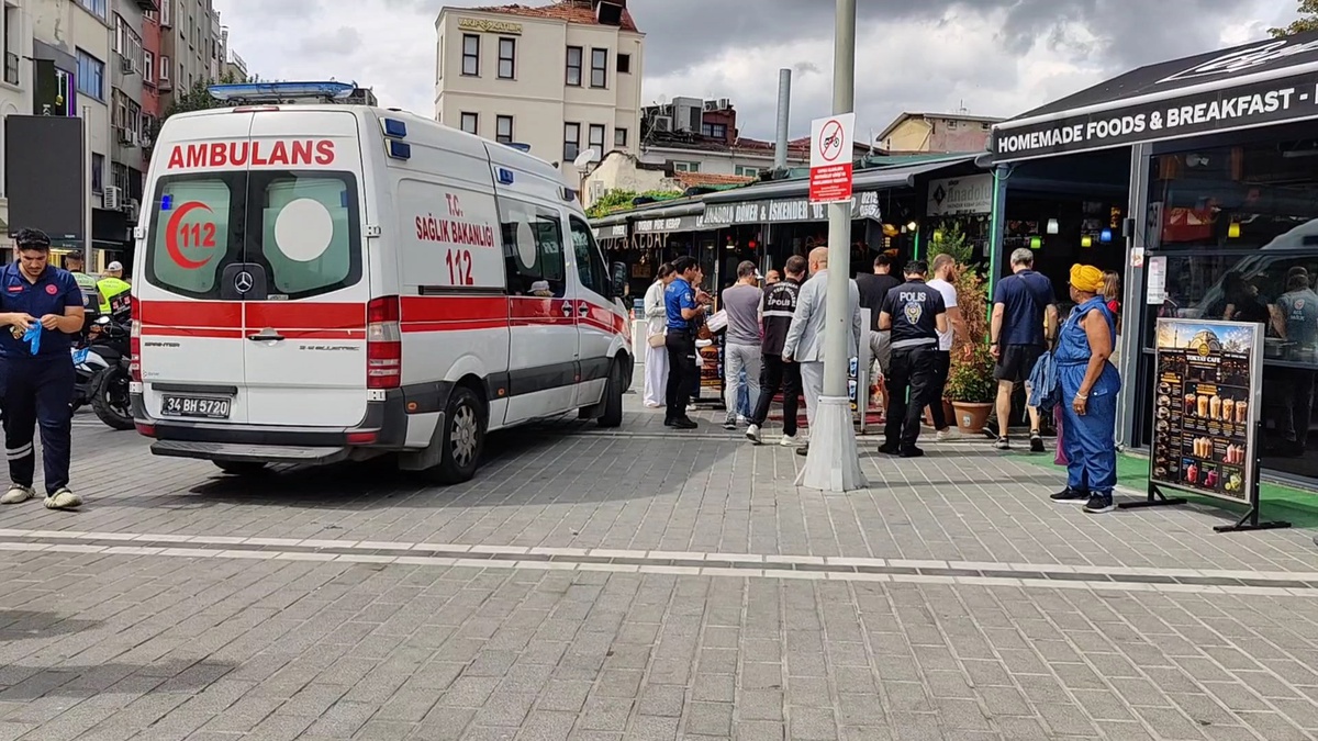 Fatih’te 2 kişinin öldüğü silahlı kavgaya ilişkin 9 şüpheli yakalandı