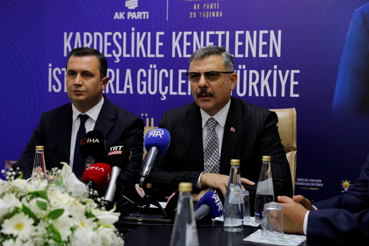 Bakan Çiftçi: Örgüt üyeleri yurt dışına kaçsa da yakalanıp iade ediliyor