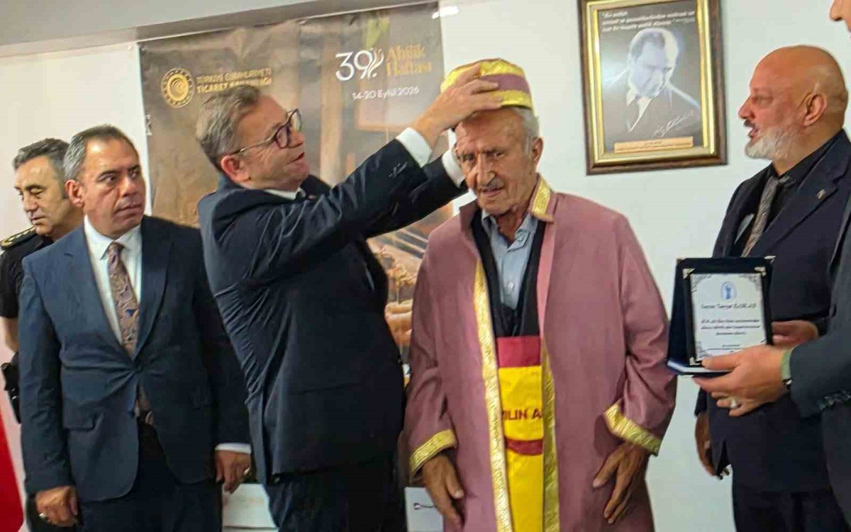 Kars\'ta 39. Ahilik Haftası kutlandı, yılın ahisi Tayyar Kaplan\'a şed bağlandı