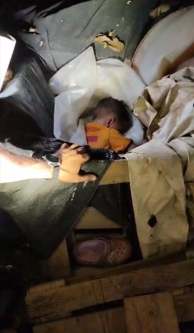 6 yaşındaki çocuk yürekleri ağza getirdi! Herkes onu ararken böyle bulundu