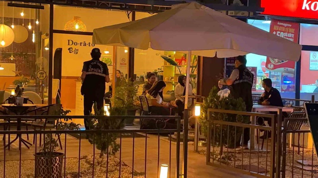 Kayseri Talas'ta bıçaklanan kişi kafeye sığındı, polis 5 şüpheliyi arıyor