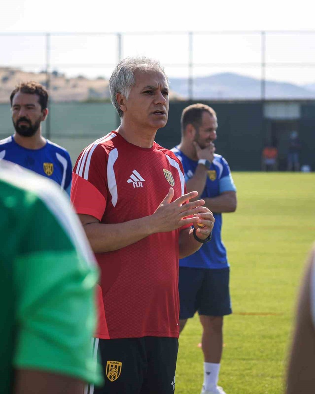Aliağa FK Teknik Direktörü Ateş'ten Isparta 32 Spor değerlendirmesi