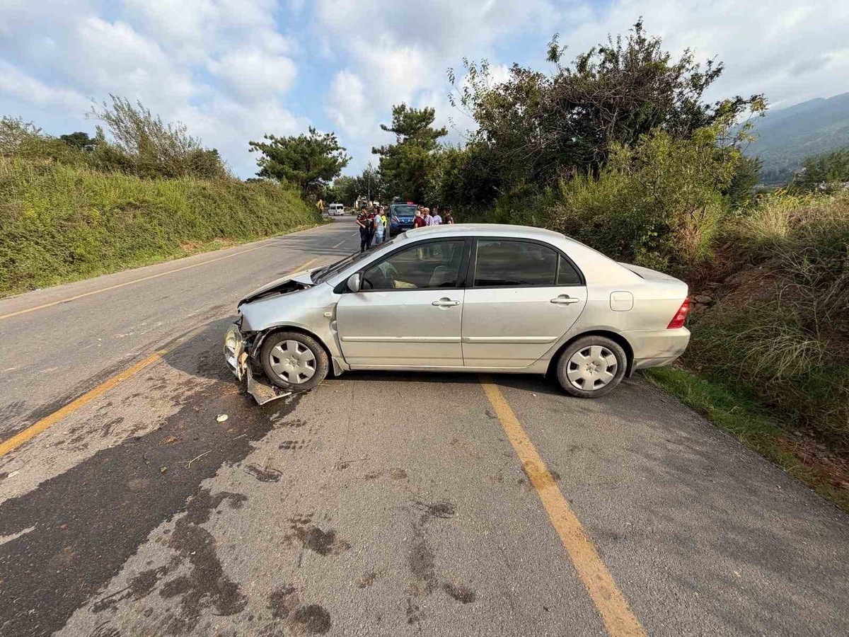 Osmaniye Düziçi'nde virajda takla atan otomobilin sürücüsü yaralandı