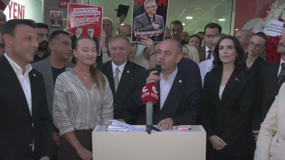 Özgür Çelik: Savcılar neden Üsküdar\'da, Bayrampaşa\'da devreye girmiyorlar?