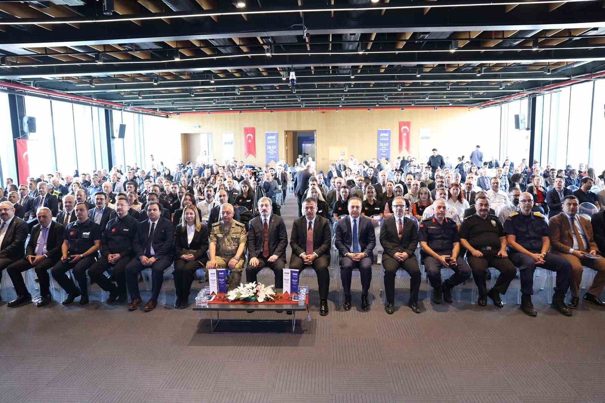 Samsun\'un 5 yıllık afet risk planı Vali Tavlı başkanlığında başlatıldı