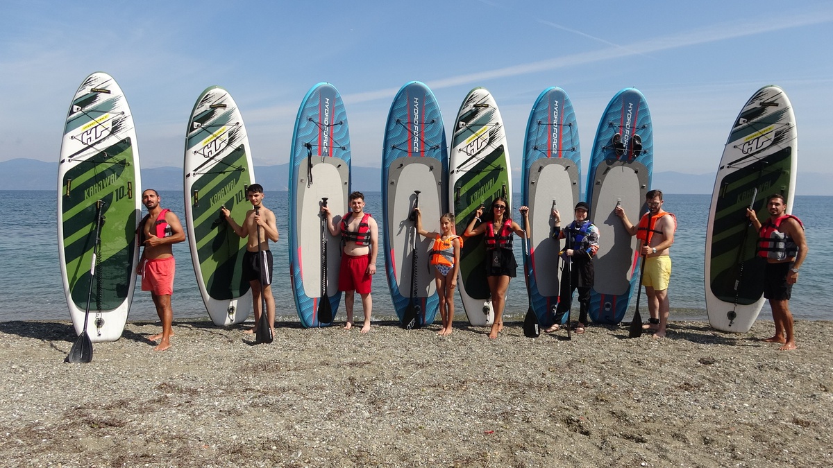SUP boardda can yeleği ve ayak bağı hayat kurtarıyor
