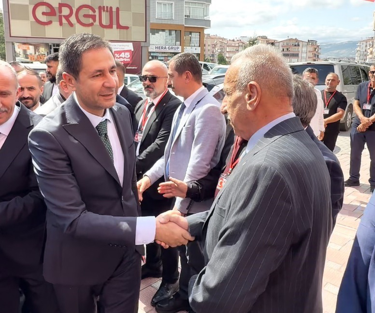 MHP\'li Bulut, Ağıralioğlu sözleri için \'28 dakikalık konuşmadan alındı\' dedi