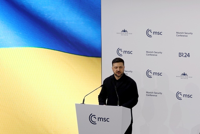 Zelenskiy, Rusya'nın irade göstermesi halinde saldırıları durdurmaya hazır olduklarını açıkladı