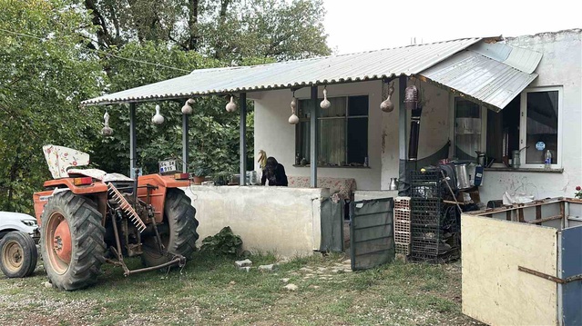 Sakarya'da anne, 3 kızı ve 2 damadını hırsızlıkla suçladı, evlatlıktan reddedecek