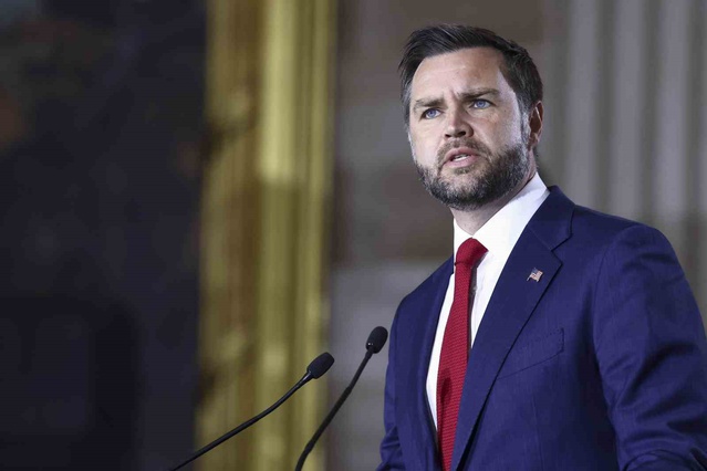 Vance, ABD'nin Orta Doğu politikasının İsrail'e bağımlı olmasına karşı çıktı