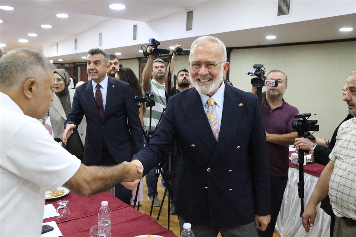 AK Parti Grup Başkanvekili Yenişehirlioğlu, Şanlıurfa\'da konuştu: