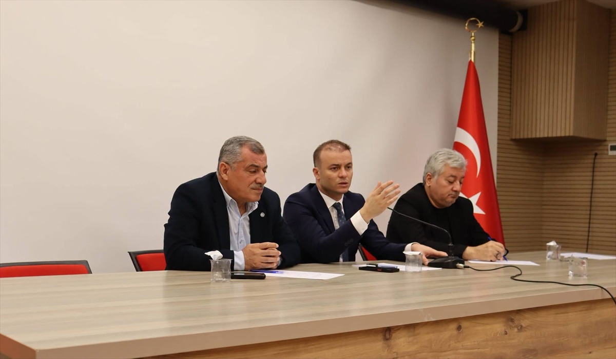 Alaca\'da muhtarlar toplantısında 2027 yatırım planı ve bütçeler karara bağlandı