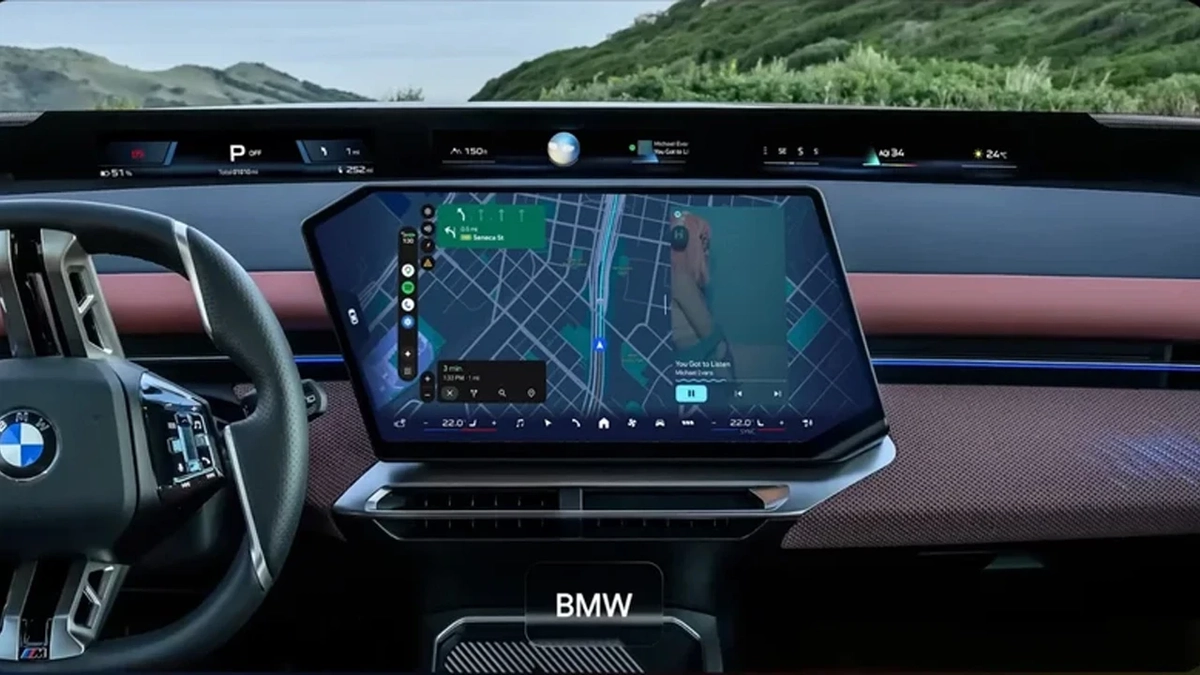 Android Auto\'da Gemini geçişi gecikme ve çalışmayan komutlarla eleştiri aldı