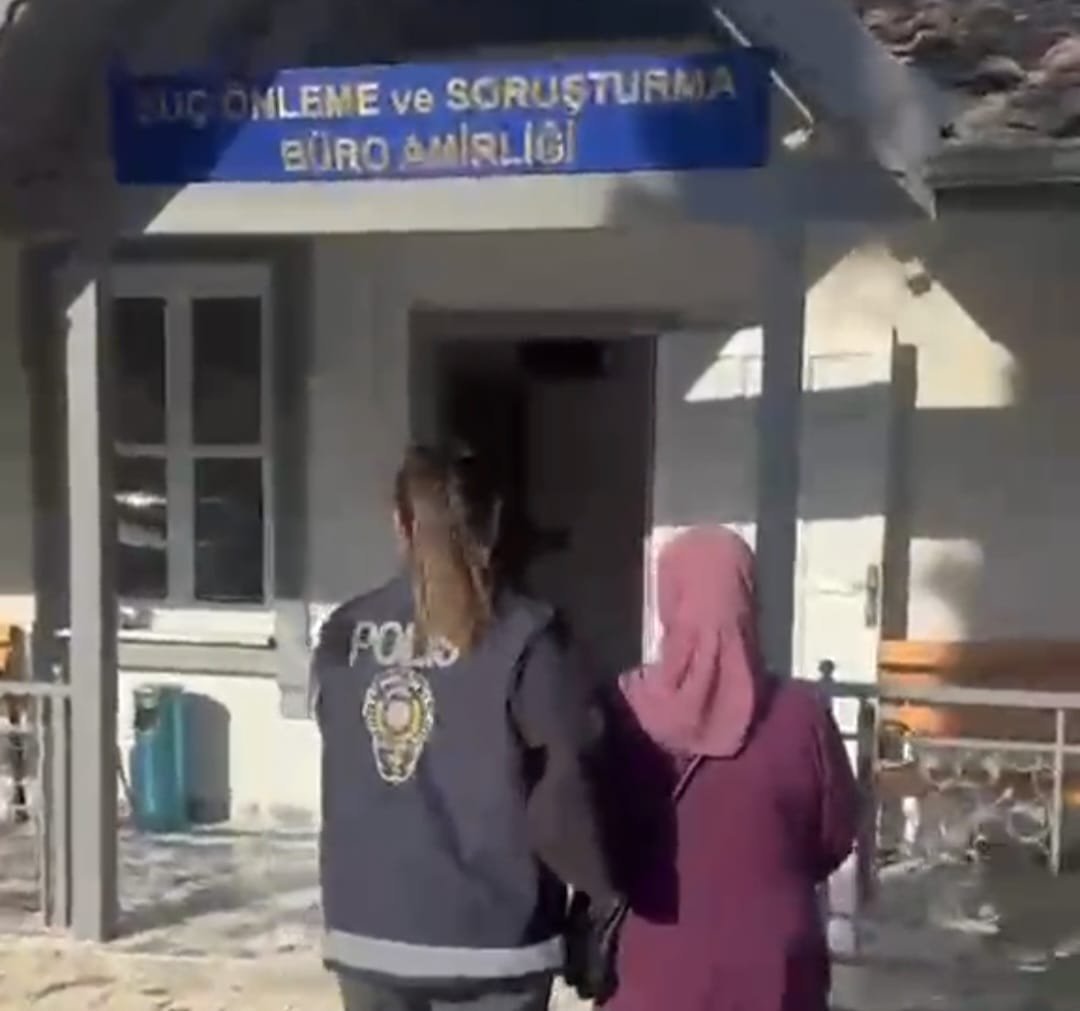Antakya'da kaybolan altınlar bulundu, 18 altın sahibine teslim edildi