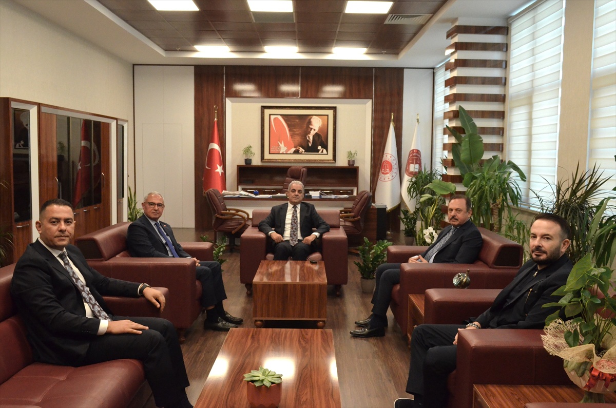 AOSB Başkanı Sütcü, Başsavcı Çelikkol\'a hayırlı olsun ziyaretinde bulundu