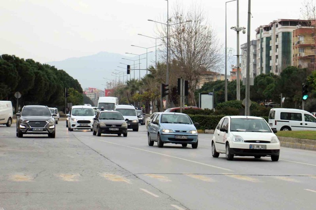 Aydın'da araç sayısı 694 bin 296'ya ulaştı, Ağustos'ta 12 bin 282 araç devredildi