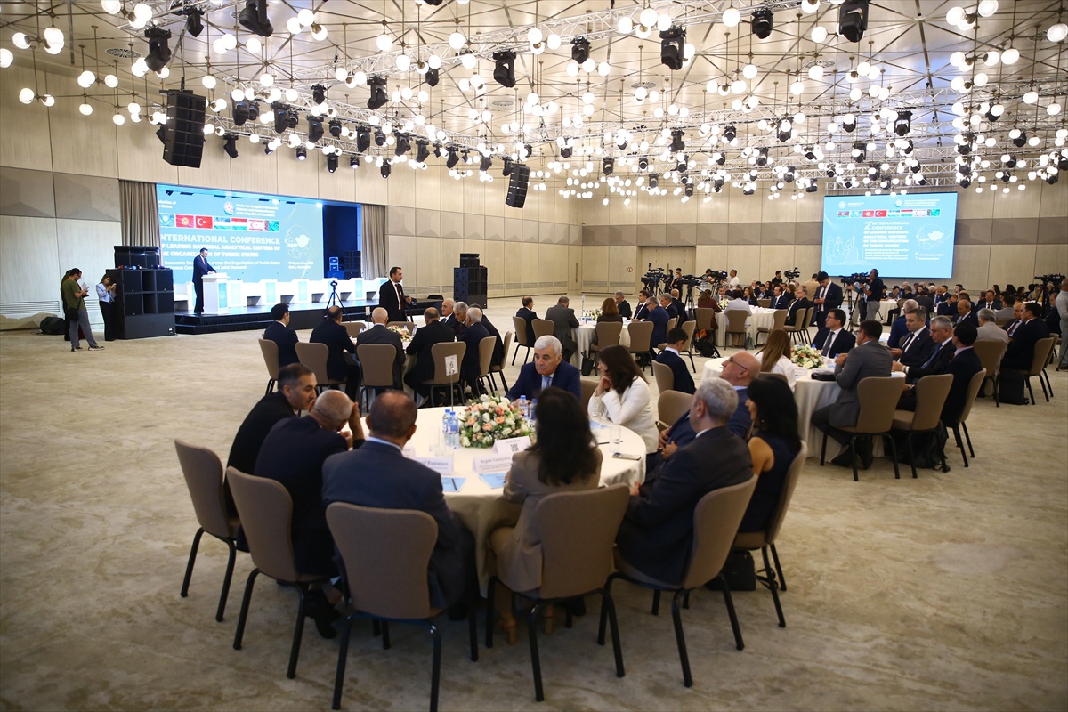 Bakü\'de Türk Dünyası Analitik Merkezleri Konferansı düzenlendi