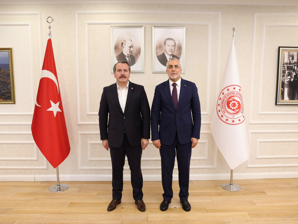 Memur-Sen Başkanı Yalçın, Bakan Işıkhan\'a ek protokol ve seyyanen zam talebini iletti