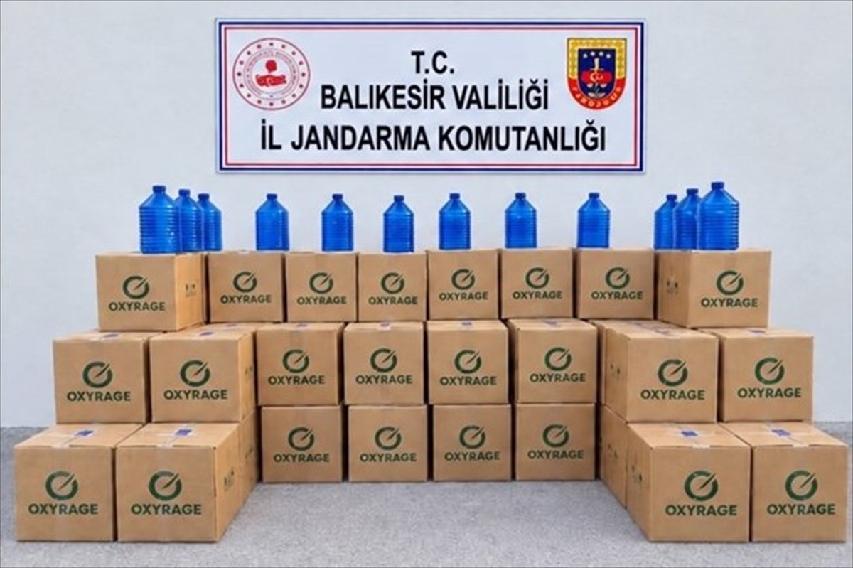Balıkesir\'de 3 ilçede sahte alkol operasyonu, 4 şüpheli yakalandı