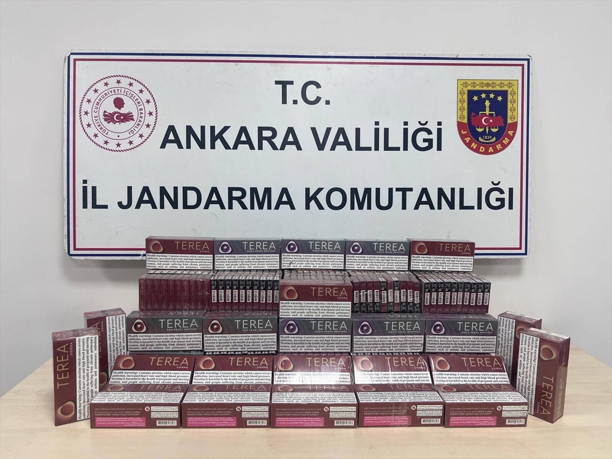 Ankara\'da okul çevresi denetiminde 75 karton kaçak elektronik sigara tütünü ele geçirildi