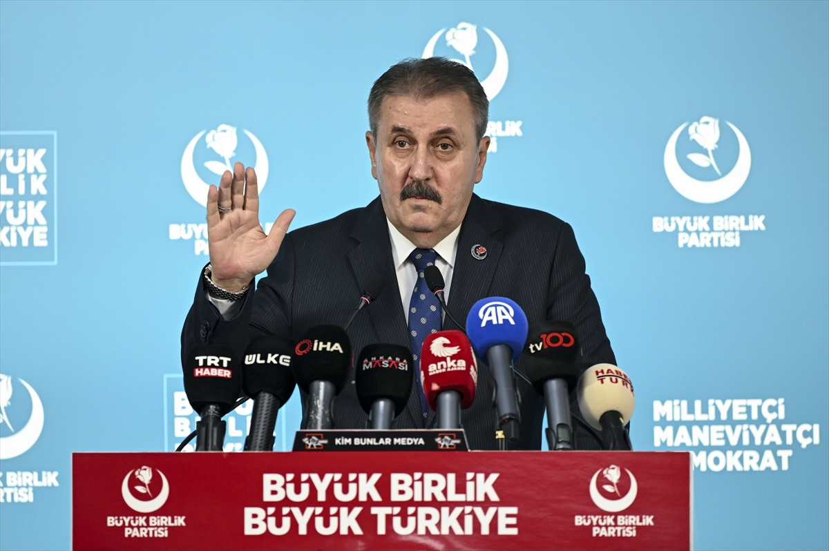 BBP Genel Başkanı Destici, basın toplantısı düzenledi: