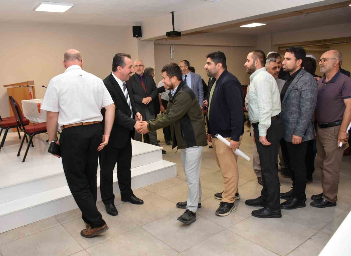Bilecik İl Müftülüğünden alınan Ahmet Dilek imam hatiplerle vedalaştı