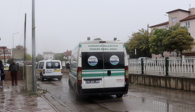 Çorum Osmancık'ta markette çalışan kadın eski eşi tarafından vurularak öldürüldü