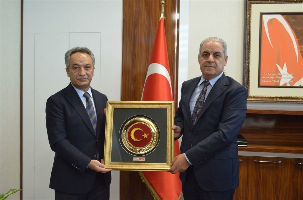 DAİMFED heyeti, Adana BAM Cumhuriyet Başsavcısı Çelikkol\'a hayırlı olsun ziyareti yaptı